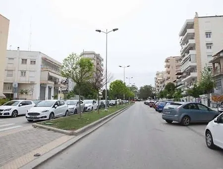 L&s Lampraki Apartment Thessaloniki